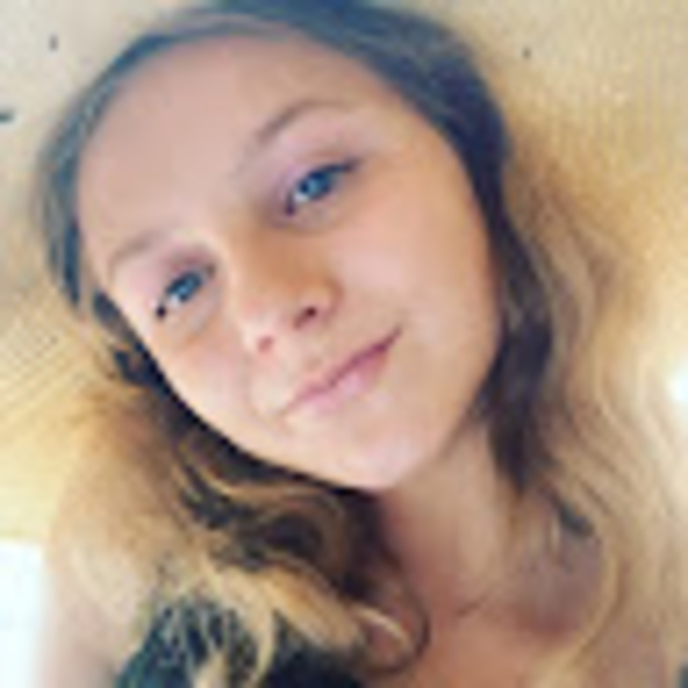 Meet your Posher, Tessa
